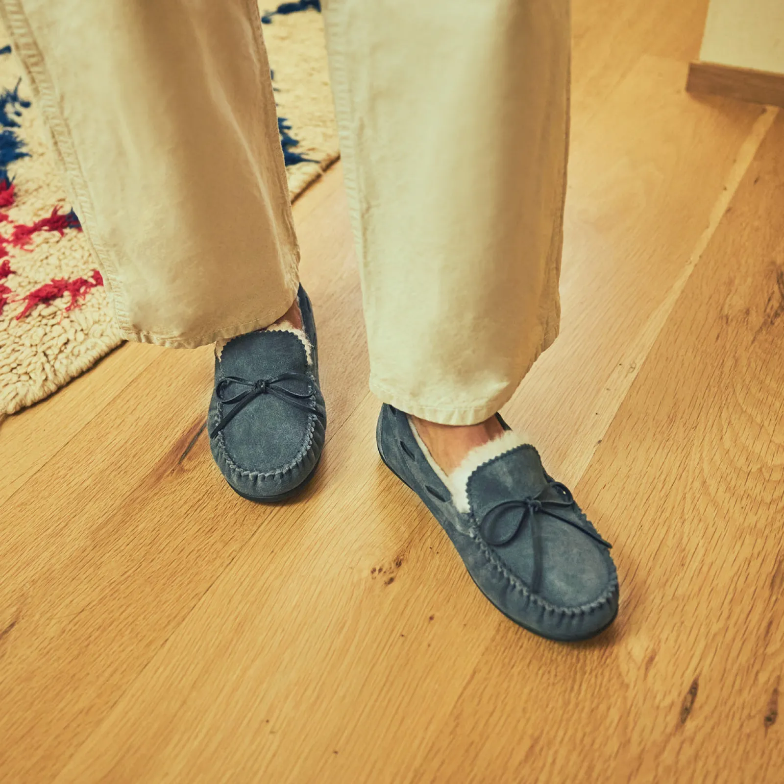 Best Amble Bow Metatarsal Women Slippers