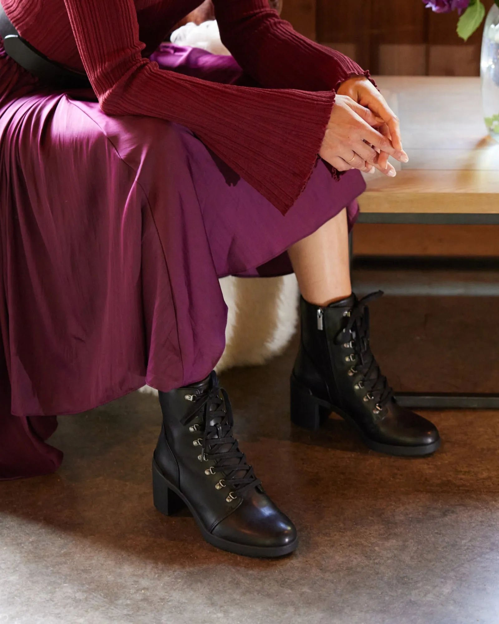 Sale Metropolis Lace Metatarsal Women Boots