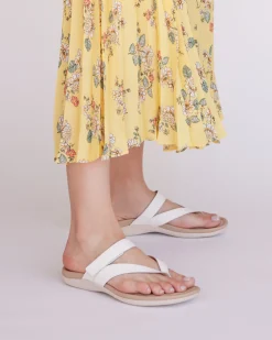 Discount Oasis Thong Sandal Women Sandals