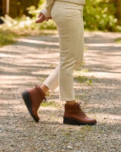 Hot Passage Lace Up Metatarsal Women Boots