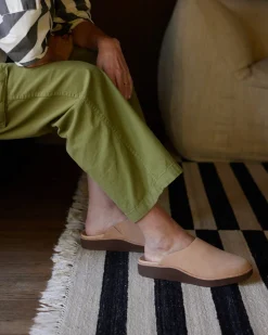 Hot Pioneer Clog Women Slip Ons|Slip Ons