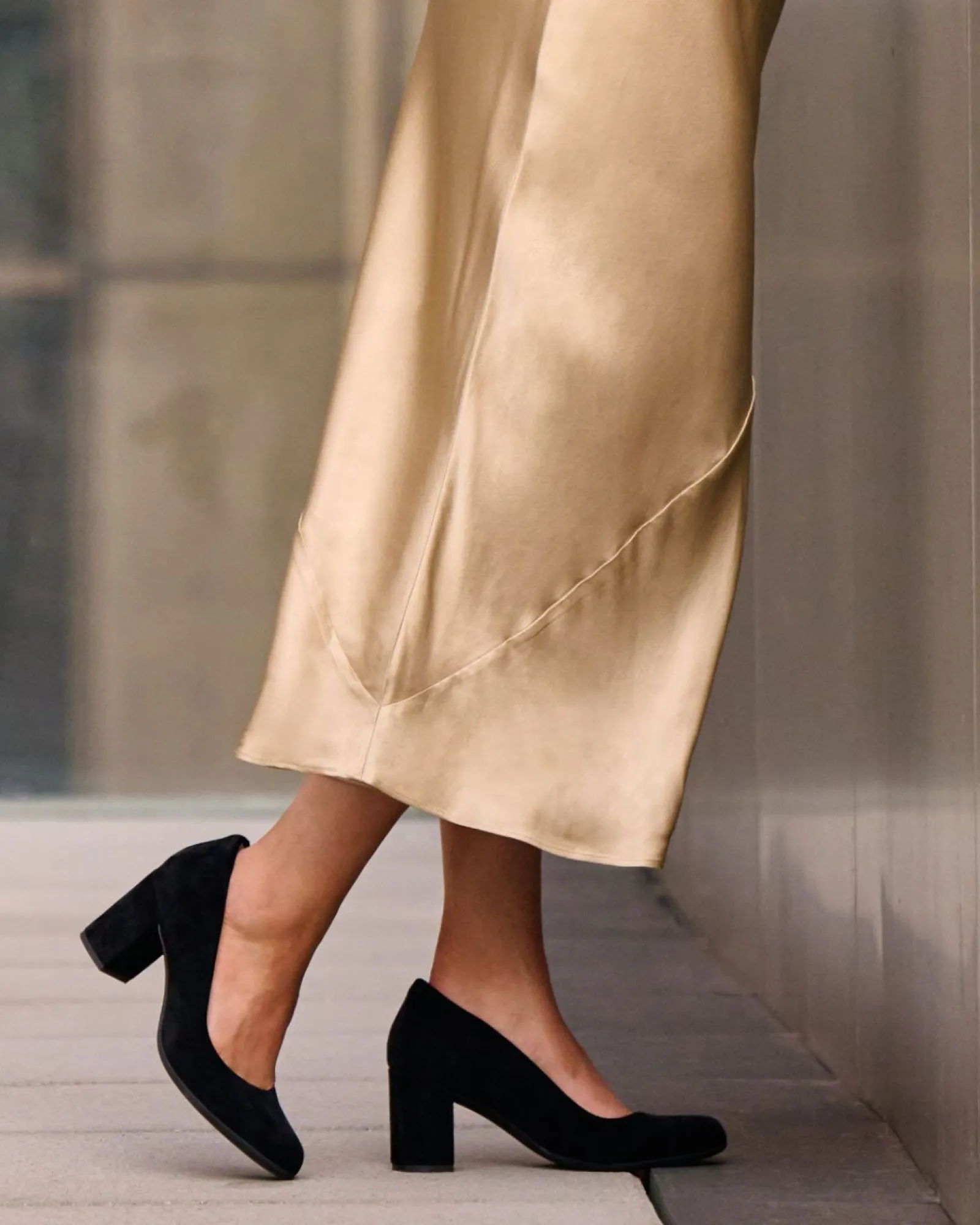 Hot Tempo Pump Metatarsal Women Dress Shoes
