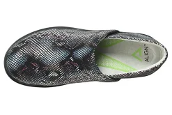 Best Indya Women Clogs