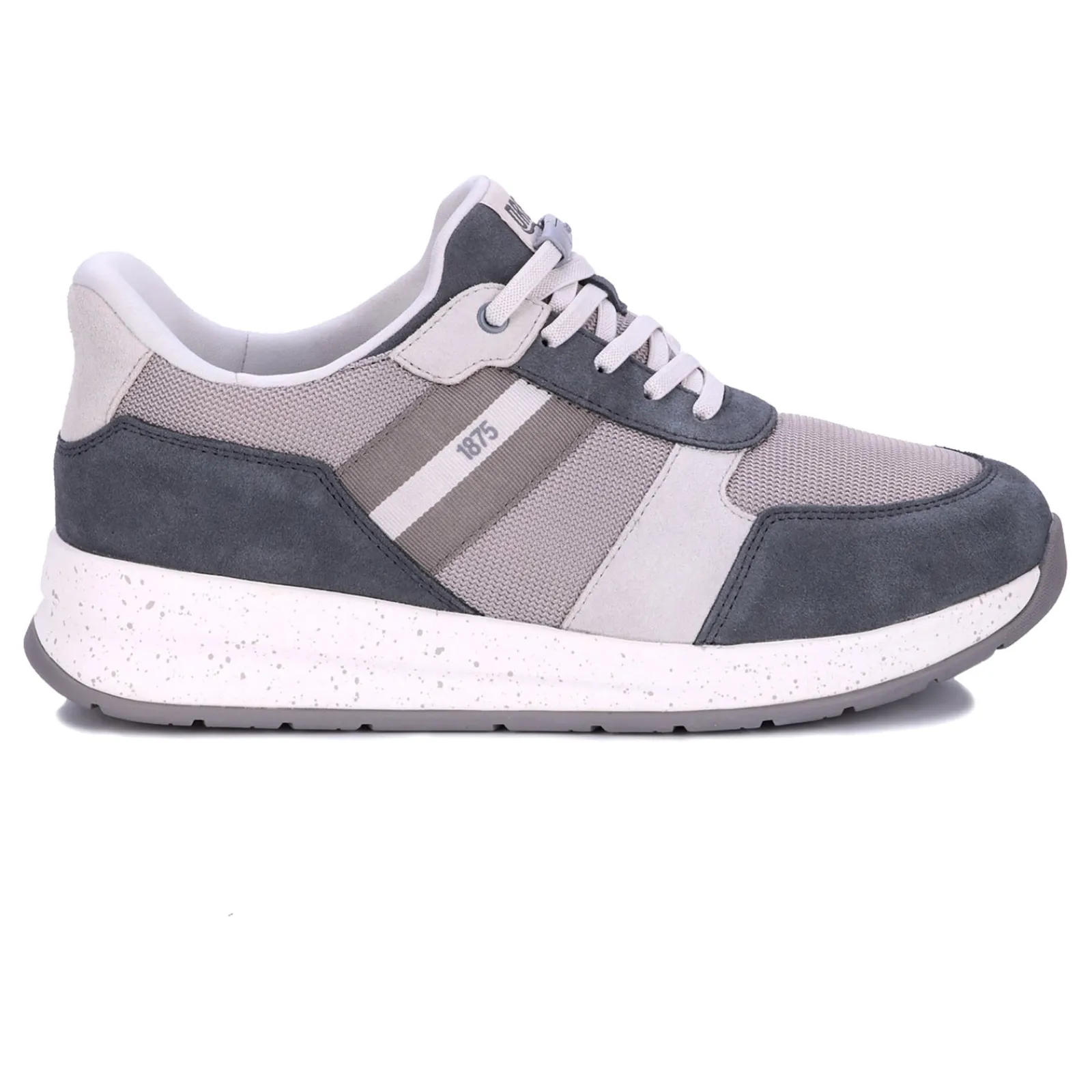 Clearance Connor Athletic Shoes