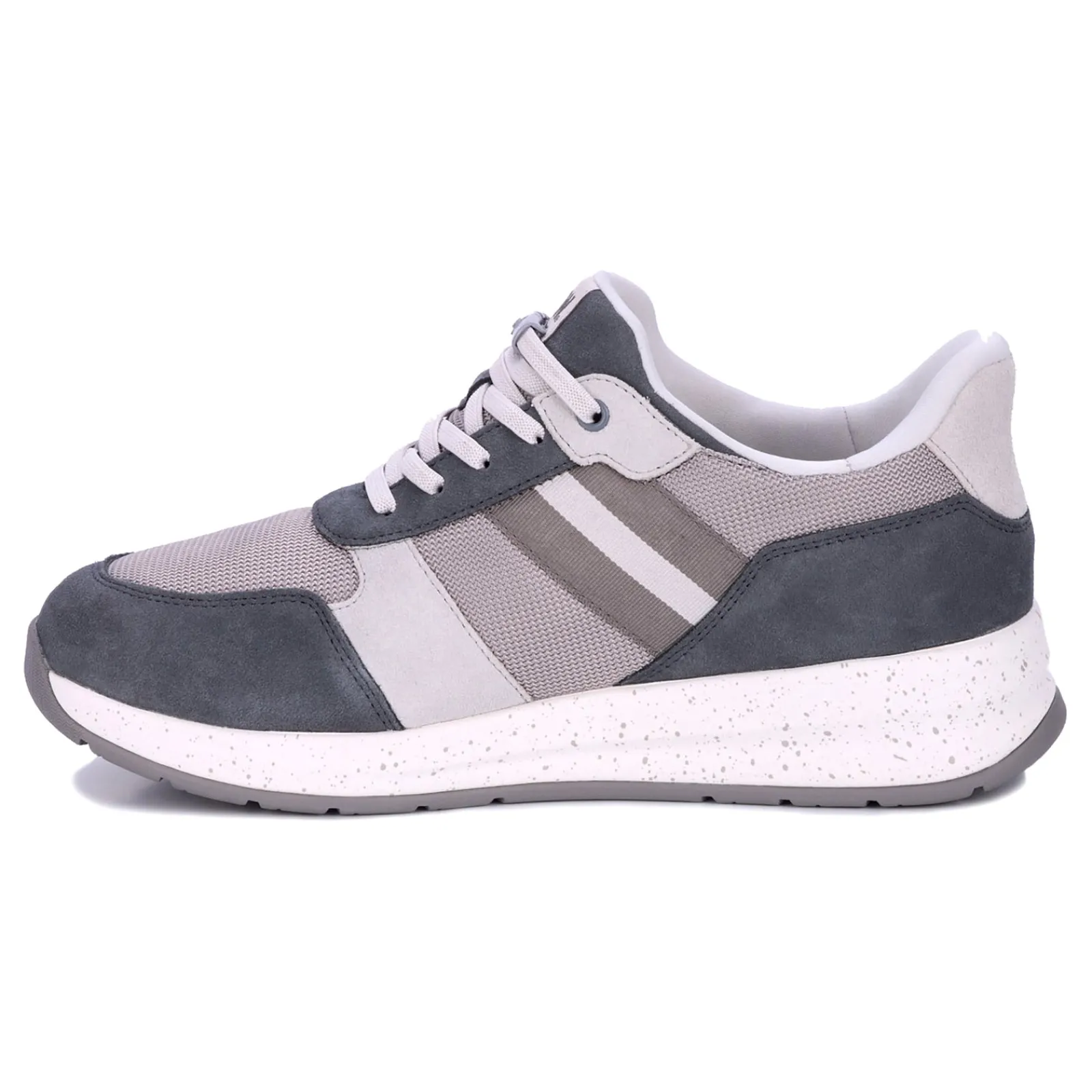 Clearance Connor Athletic Shoes