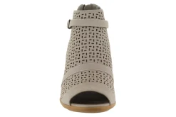 Discount Carrigan Women Boots|Adjustable Strap