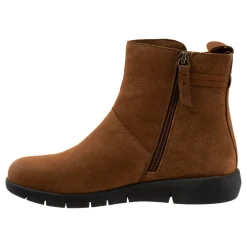 Clearance Adelaide Women Boots