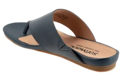 Outlet Chandler Women Slip Ons|Slip Ons