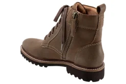 New Icara Women Boots