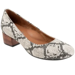 Hot Lynn Women Slip Ons|Slip Ons