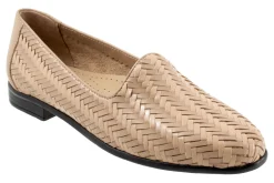 Hot Liz III Women Casual Shoes